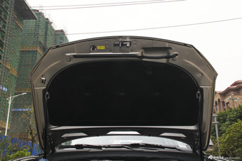 2015款众泰T600 2.0T自动尊贵型