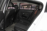 2013款科鲁兹掀背1.6L自动豪华版