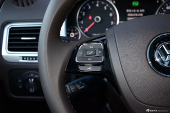 2016款途锐3.0T自动R-Line