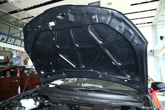 2011款悦动1.6L自动顶级型