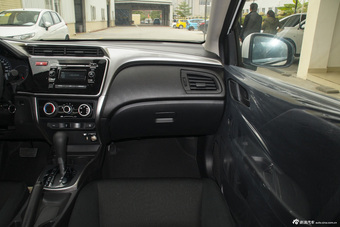 2015款锋范 1.5LCVT豪华版