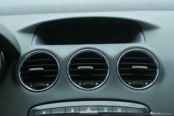 2013款东风标致408