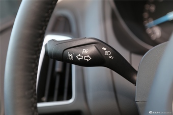 2015款福克斯两厢1.5L GTDi自动运动型