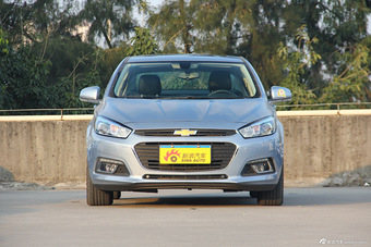 2015款科鲁兹1.4T自动旗舰版