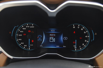 2016款DX7 1.5T手动凯旋版