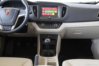 2016款荣威360 1.5L手动智屏版