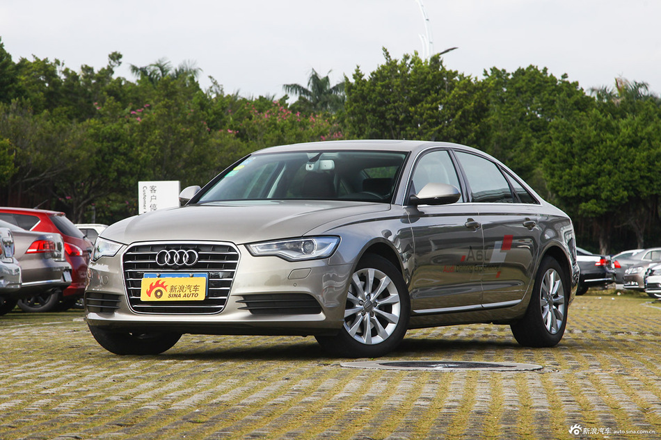 2014款奥迪A6L 2.0T自动TFSI舒适型