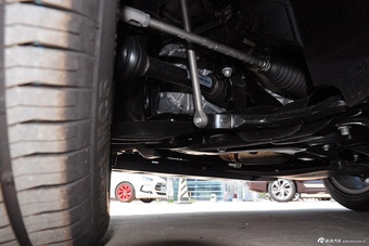 2015款DS 5LS 1.6T自动风尚版THP160