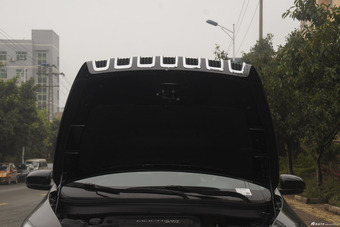 2016款自由光2.4L自动优越版