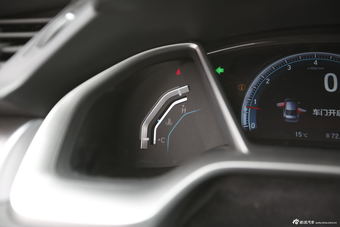 2016款思域1.5T手动220TURBO豪华型