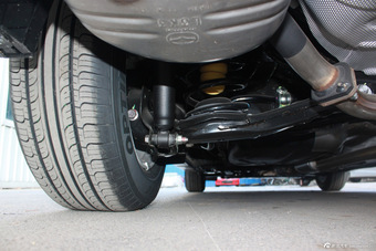 2015款马自达8到店实拍