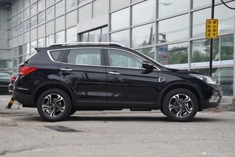 2016款风神AX7 1.4T 手动智悦型