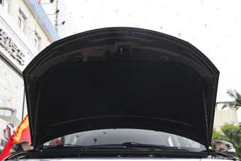 2016款瑞虎5 2.0L手动家悦版