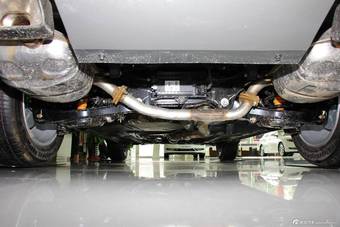 2015款奔腾X80 2.0L自动豪华型到店实拍