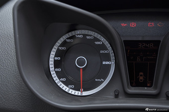 2014款力帆530 1.5L手动标准型