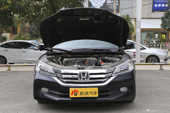 2015款雅阁2.4L自动LX舒适版