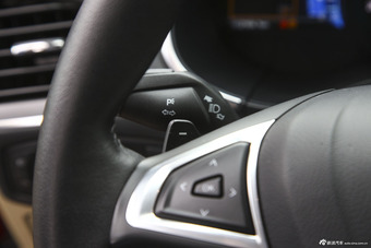 2015款锐界2.0T自动四驱豪锐型