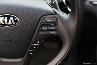 2015款起亚K3 1.6L自动Premium