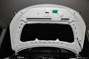 2014款纳智捷 5 Sedan荣耀导航版 1.8T自动尊贵型