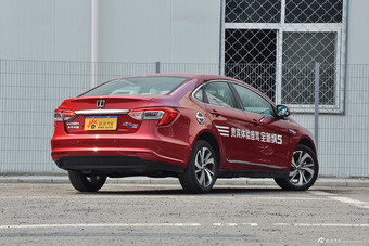 2015款纳5 1.8T自动旗舰型