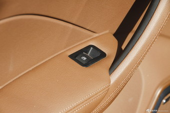 2016款哈弗H7 2.0T自动两驱豪华型