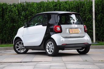 2015款smart fortwo 1.0L 灵动版