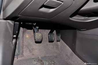 2015款科鲁兹1.5L经典 SE MT