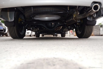 2016款瑞风M5 2.0T自动汽油公务版