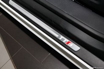 2013款奥迪TTS Coupe 2.0TFSI quattro