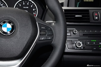 2014款宝马2系220i领先型