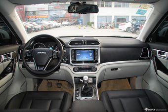 2015款哈弗H6 Coupe 2.0T手动两驱尊贵型图片