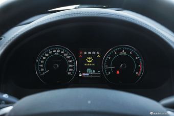 2015款捷豹XF 2.0T 80周年典藏豪华版