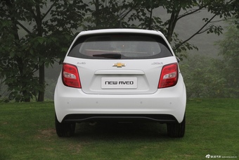 2014款爱唯欧两厢静态实拍