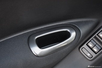 2015款爱丽舍质尚版1.6L手动时尚型