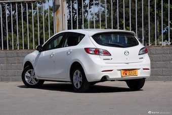 2015款马自达3星骋两厢1.6L手动舒适型