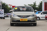 2015款荣威360 1.5L自动豪华版