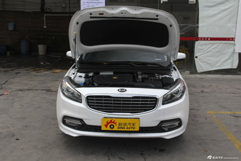 2014款起亚K4 1.8L自动DLX