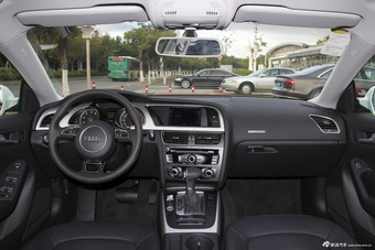 2016款奥迪A5 Sportback 2.0T自动45TFSI图片