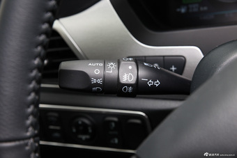 2014款腾势 尊贵版