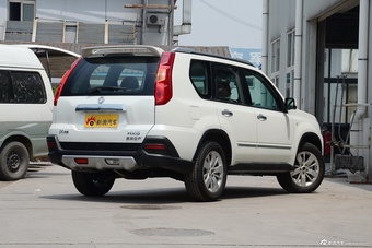 2016款风度MX6 2.0L自动两驱梦想版