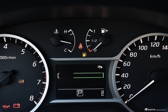 2016款蓝鸟1.6L自动智酷版