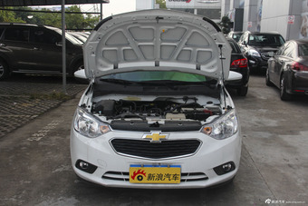 2015款赛欧3 1.5L手动幸福版（天窗）