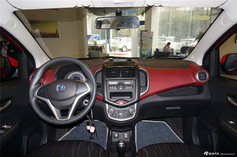 2014款奔奔1.4L手动豪华型图片