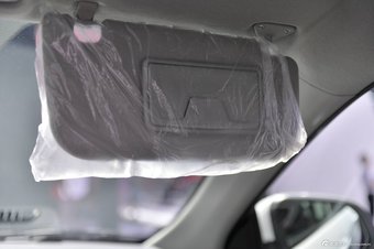 东南V5 plus摇滚版