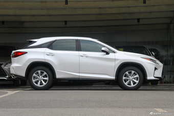 2016款雷克萨斯RX 2.0T自动200t两驱精英版