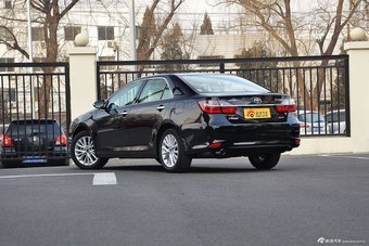 2015款凯美瑞2.5G豪华导航版