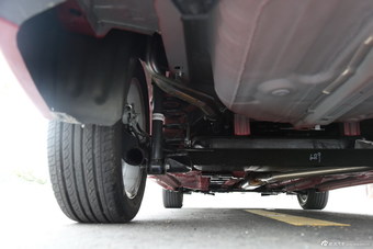 2016款悦翔V7 1.0T手动劲驰新锐型