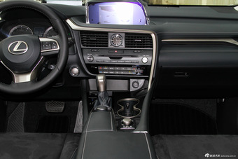 2016款雷克萨斯RX 2.0T自动200t两驱精英版