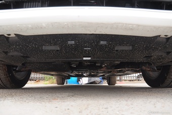 2015款雪铁龙C4L 1.2T自动尊贵版