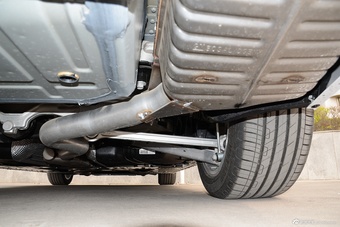 2016款凯迪拉克CT6 2.0T自动28T精英型